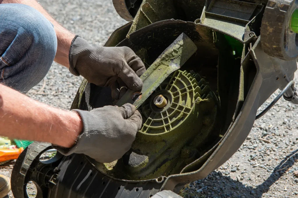 Het onderhoud van je grasmaaier: tips voor langdurig gebruik