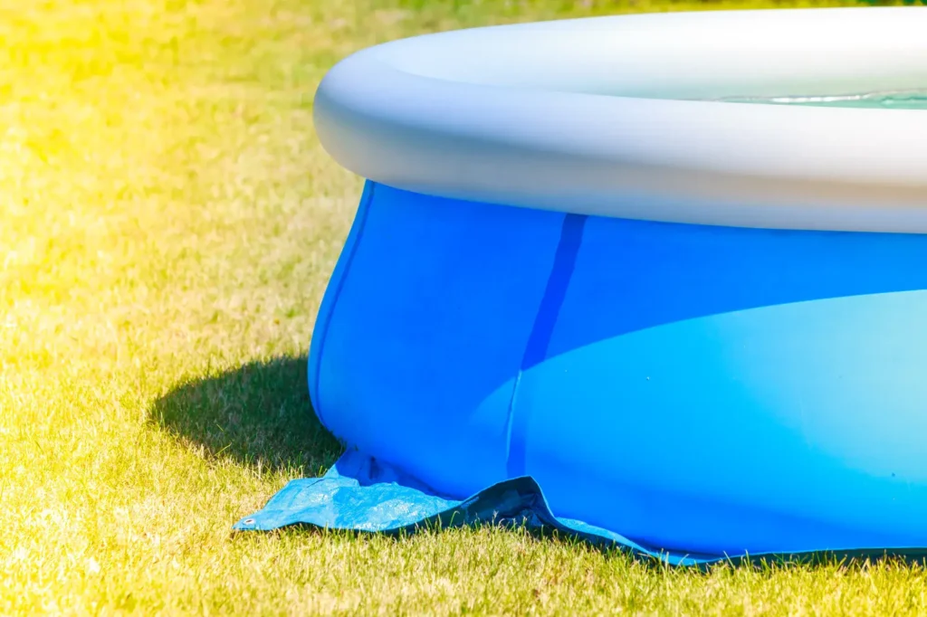 Een zwembad op je grasveld: Tips voor zwemplezier